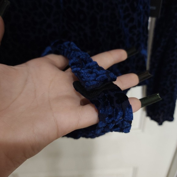 Free Press Bodysuit Womens L Blue Velvet Burnout Leopard Long Sleeve Stretch New - Picture 8 of 12